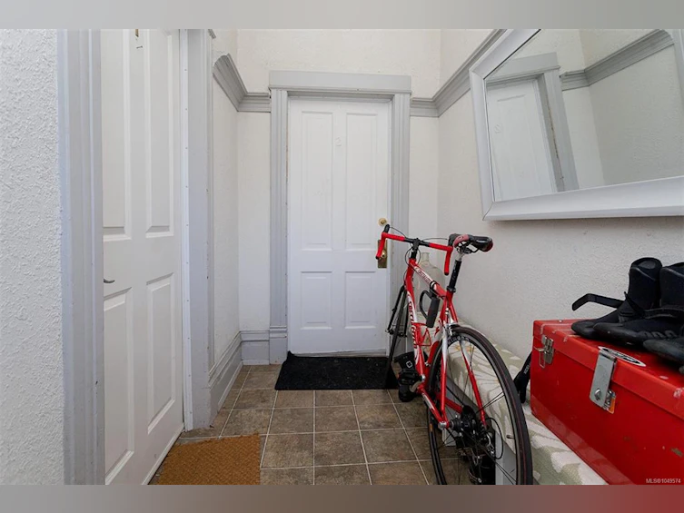 117 Medana Street, Victoria, BC, V8V 2H6 - 6