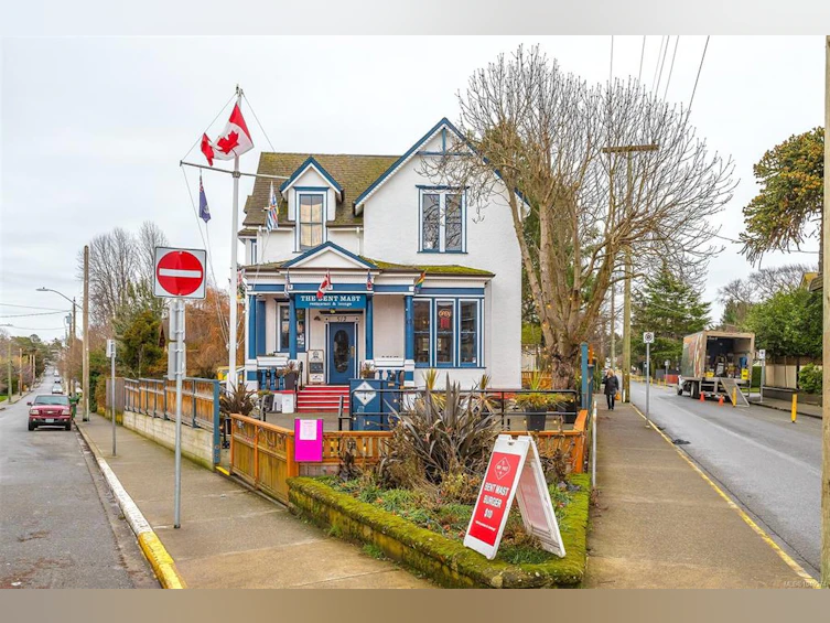 117 Medana Street, Victoria, BC, V8V 2H6 - 52
