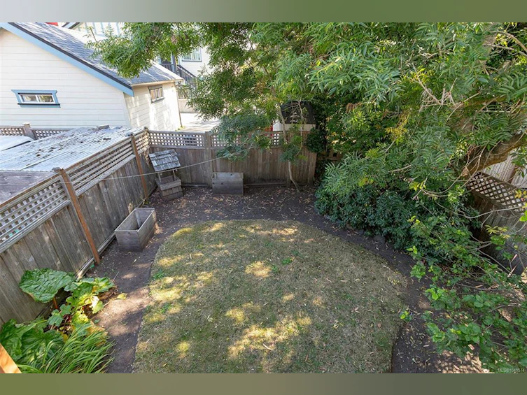 117 Medana Street, Victoria, BC, V8V 2H6 - 44