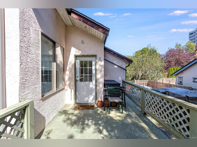 117 Medana Street, Victoria, BC, V8V 2H6 - 42