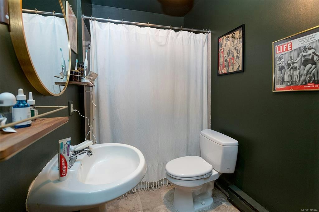 117 Medana Street, Victoria, BC, V8V 2H6 - 17