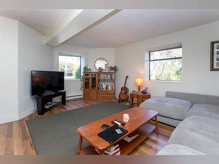 117 Medana Street, Victoria, BC, V8V 2H6 - 27