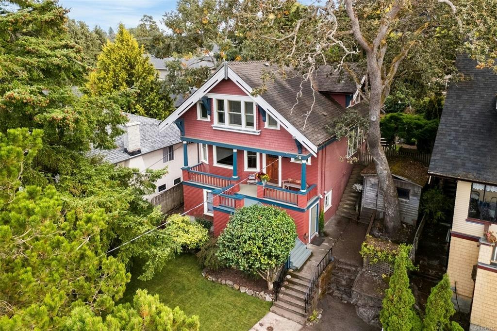 1569 Pembroke Street, Victoria, BC, V8R 1W1