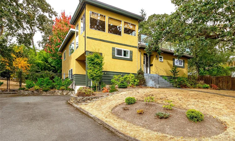 644 Fernhill Road