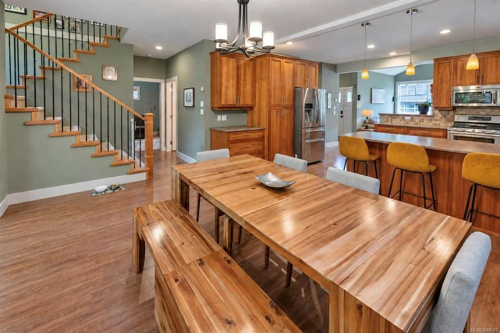 700 Ocean Park Drive, Tofino, BC, V0R 2Z0 - 9