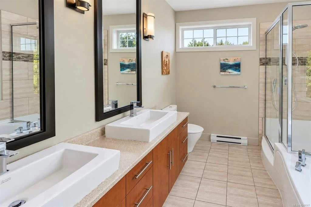700 Ocean Park Drive, Tofino, BC, V0R 2Z0 - 19