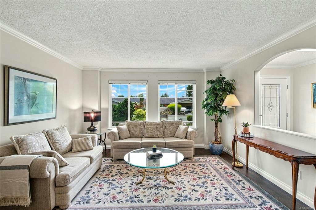 575 Panorama Place, Parksville, BC, V9P 1A4 - 3