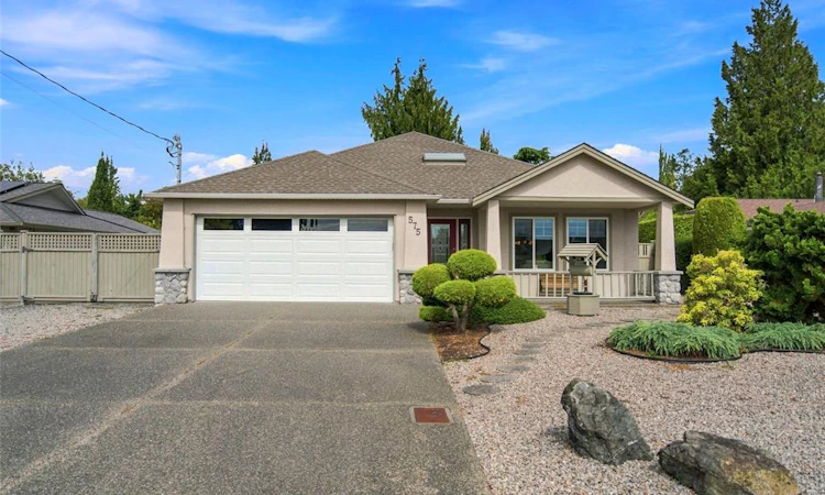 575 Panorama Place