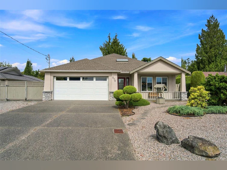 575 Panorama Place, Parksville, BC, V9P 1A4