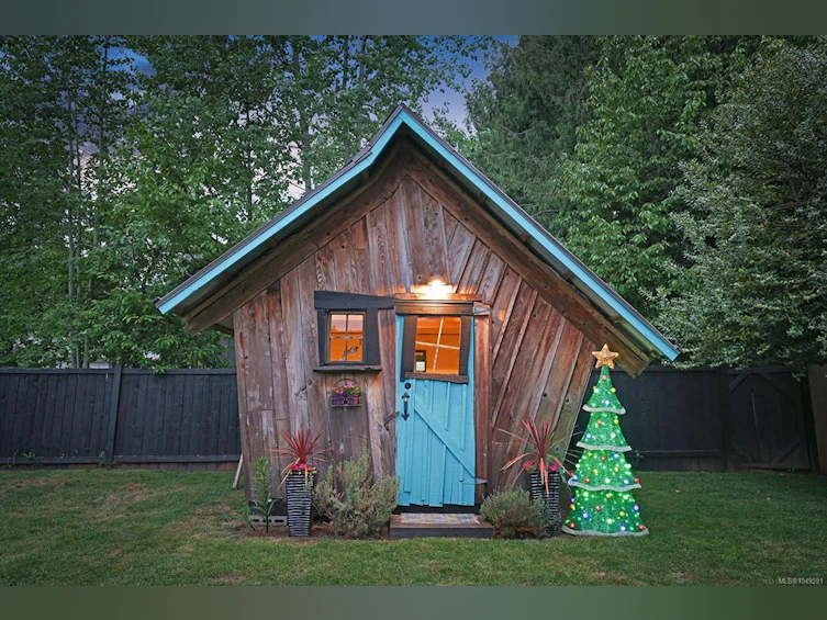 4680 Cumberland Road, Cumberland, BC, V0R 1S0 - 32