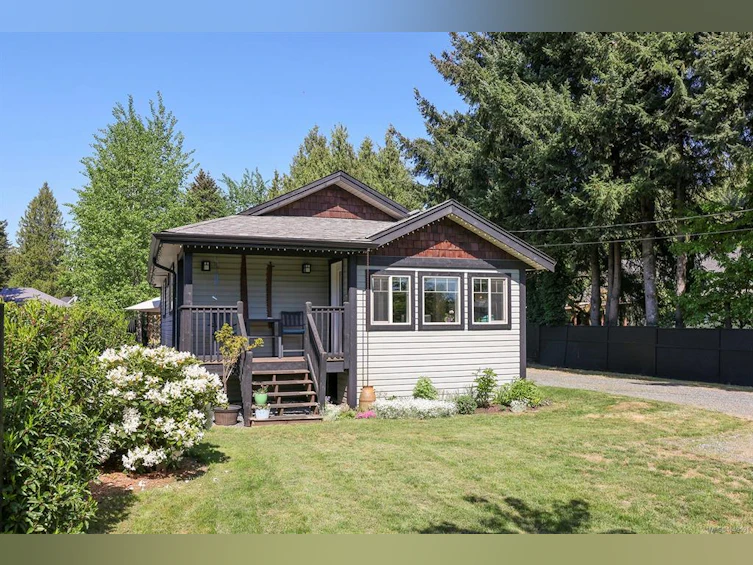 4680 Cumberland Road, Cumberland, BC, V0R 1S0 - 4