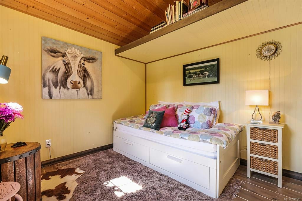 4680 Cumberland Road, Cumberland, BC, V0R 1S0 - 34