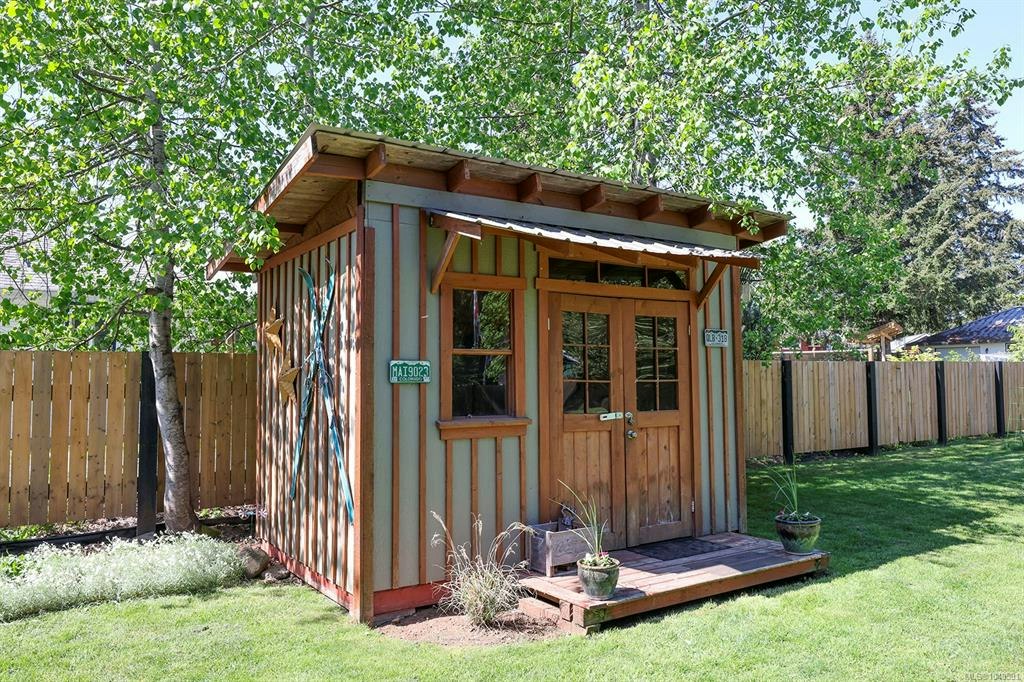 4680 Cumberland Road, Cumberland, BC, V0R 1S0 - 31