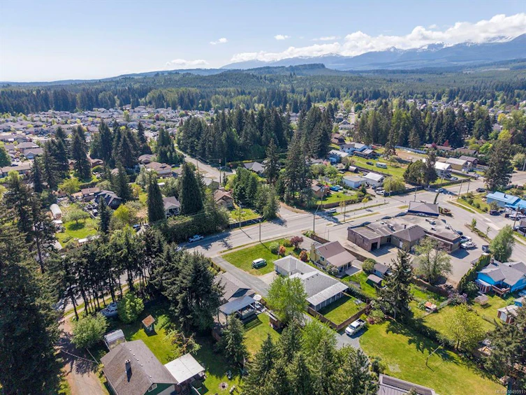 4680 Cumberland Road, Cumberland, BC, V0R 1S0 - 41