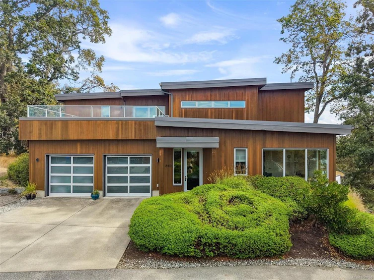 810 Rainbow Ridge Lane, Saanich, BC, V8X 0A6 - 3