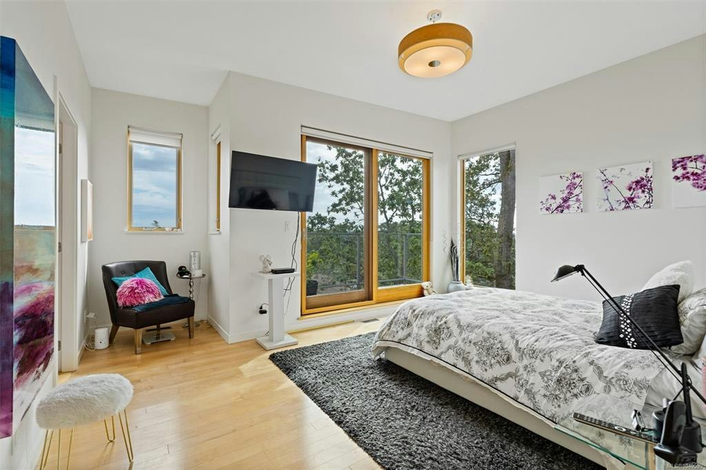 810 Rainbow Ridge Lane, Saanich, BC, V8X 0A6 - 24