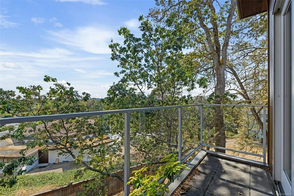 810 Rainbow Ridge Lane, Saanich, BC, V8X 0A6 - 25