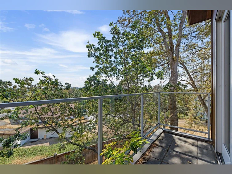 810 Rainbow Ridge Lane, Saanich, BC, V8X 0A6 - 25