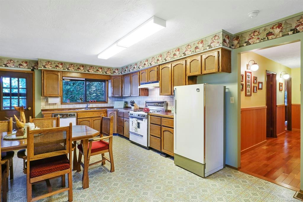 651 Gorge Harbour, Cortes Island, BC, V0P 1Z0 - 17