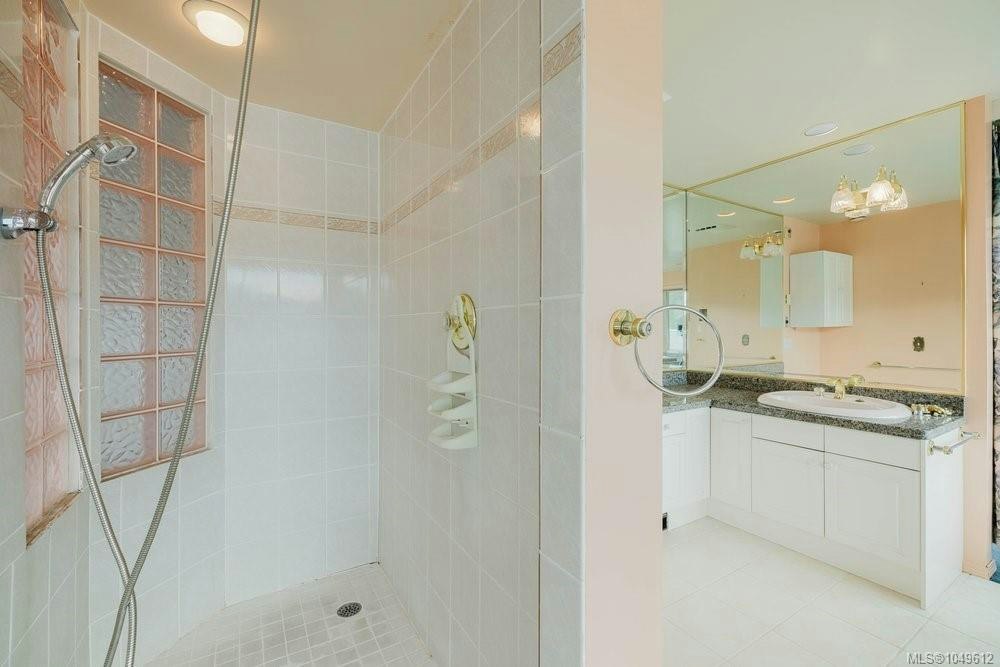 7014 Brentwood Drive, Central Saanich, BC, V8M 1B4 - 42