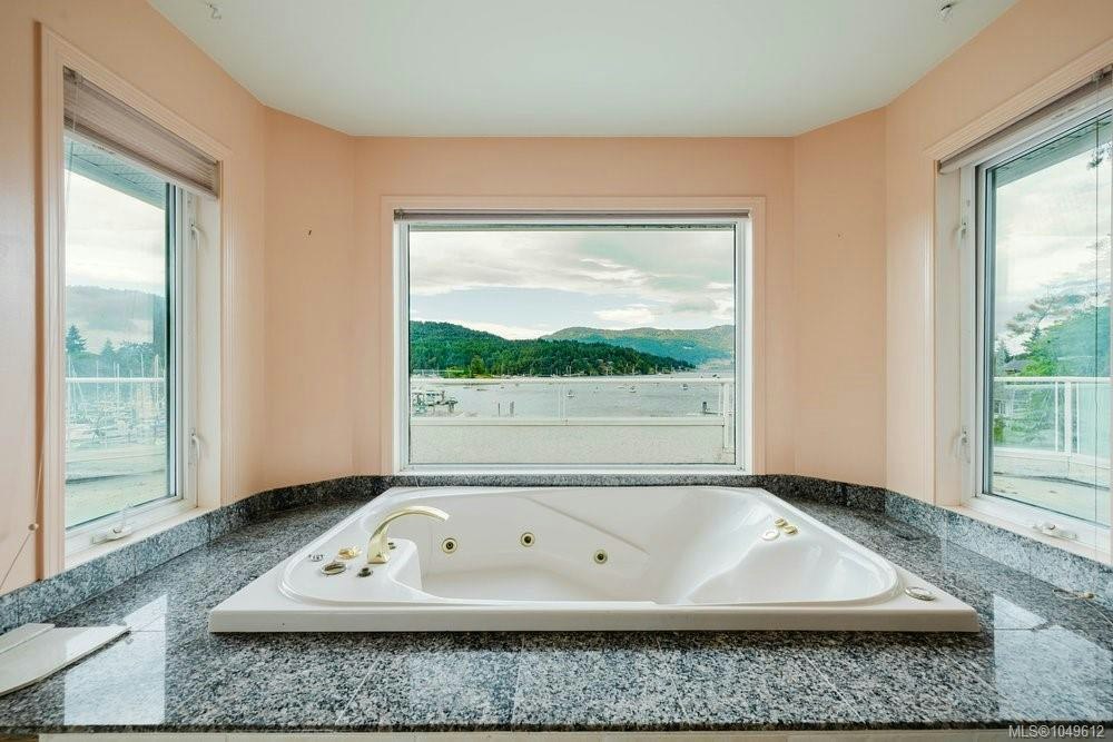 7014 Brentwood Drive, Central Saanich, BC, V8M 1B4 - 43
