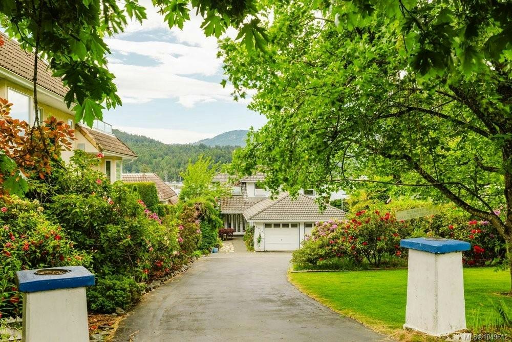7014 Brentwood Drive, Central Saanich, BC, V8M 1B4 - 6