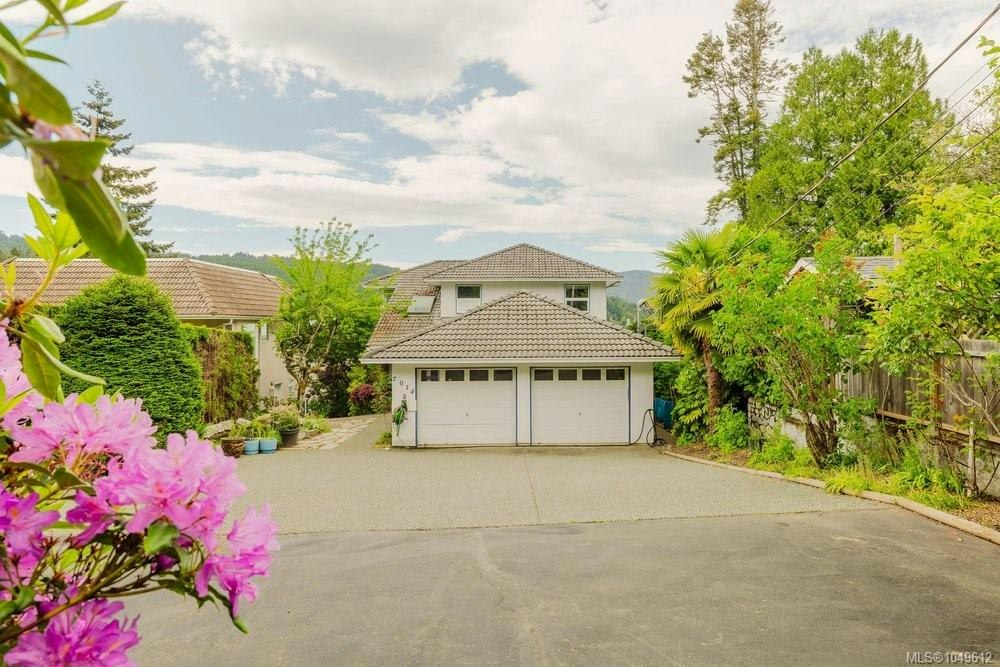 7014 Brentwood Drive, Central Saanich, BC, V8M 1B4 - 5