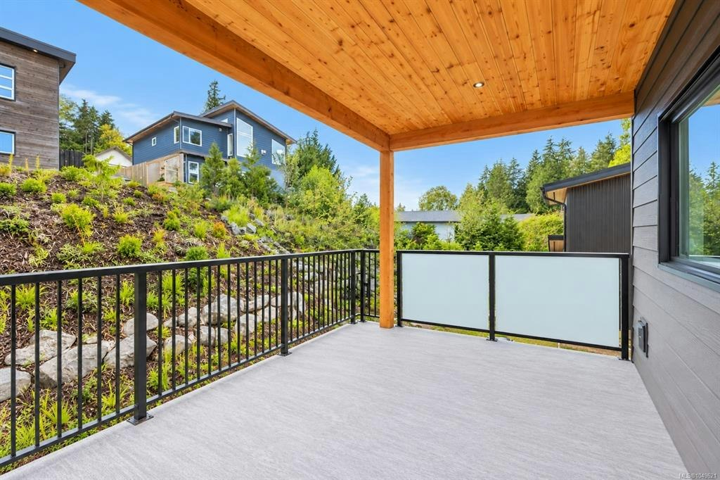 535 Gibson Street, Tofino, BC, V0R 2Z0 - 12