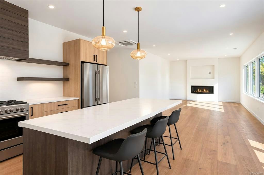 535 Gibson Street, Tofino, BC, V0R 2Z0 - 6