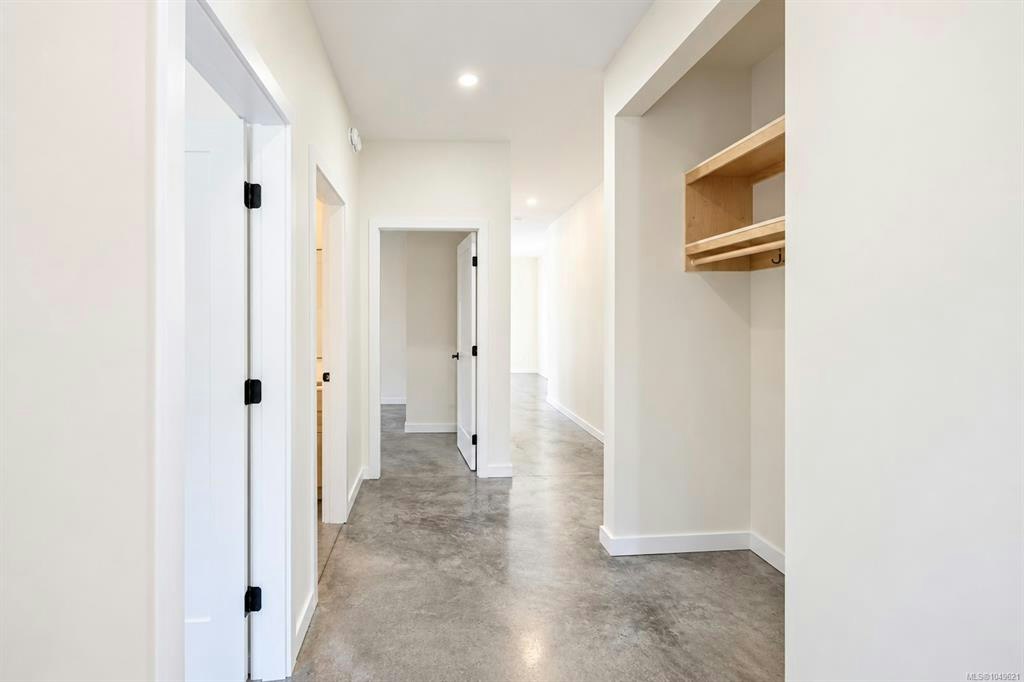 535 Gibson Street, Tofino, BC, V0R 2Z0 - 24