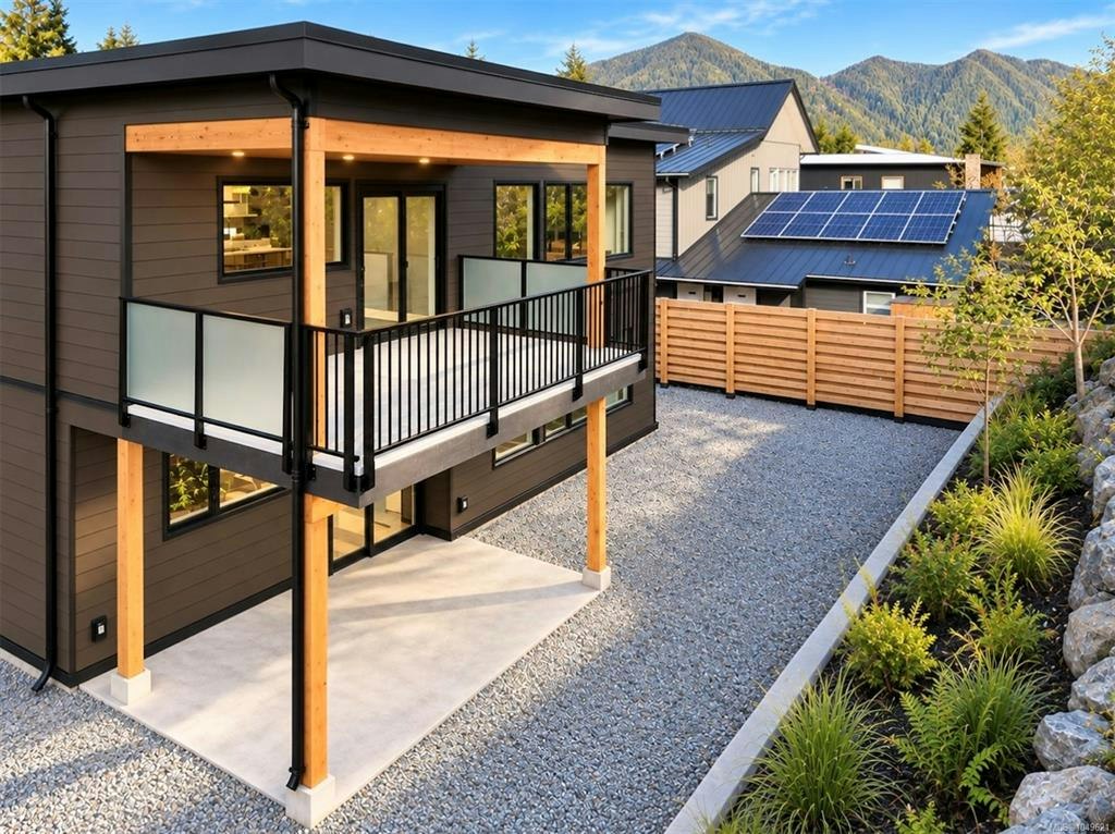 535 Gibson Street, Tofino, BC, V0R 2Z0 - 35