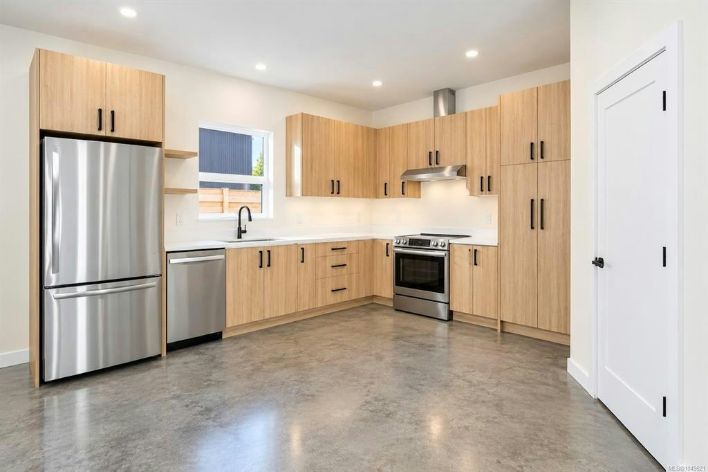 535 Gibson Street, Tofino, BC, V0R 2Z0 - 26
