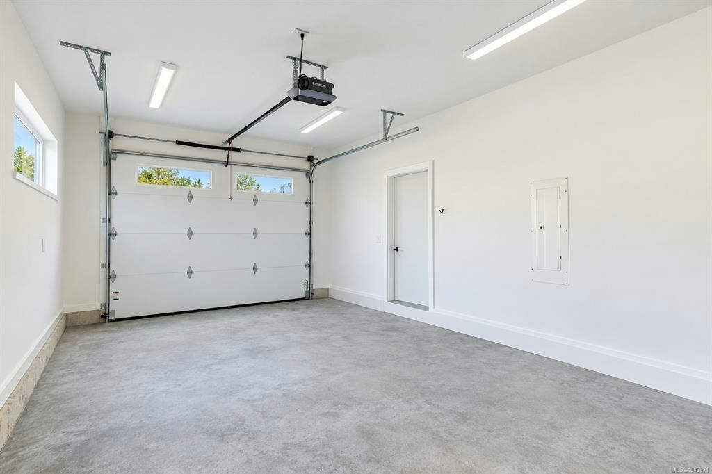 535 Gibson Street, Tofino, BC, V0R 2Z0 - 36