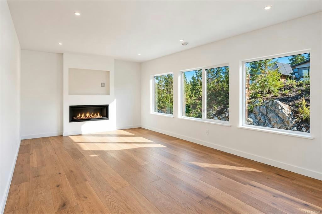 535 Gibson Street, Tofino, BC, V0R 2Z0 - 7