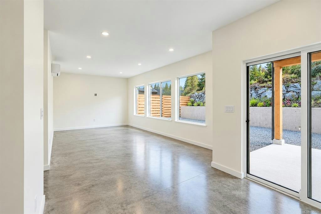 535 Gibson Street, Tofino, BC, V0R 2Z0 - 28