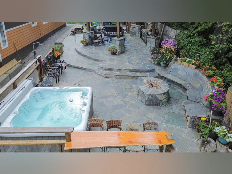 10-10257 South Shore Road, Honeymoon Bay, BC, V0R 1Y0 - 4