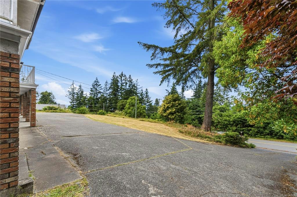 5395 Lost Lake Road, Nanaimo, BC, V9T 5E7 - 45