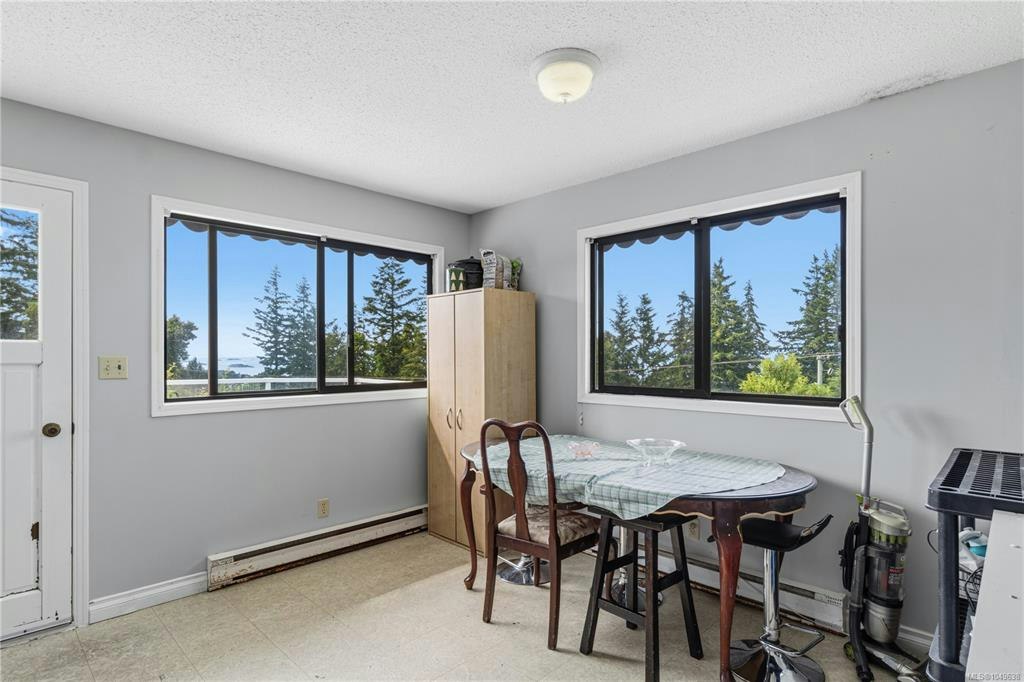 5395 Lost Lake Road, Nanaimo, BC, V9T 5E7 - 3