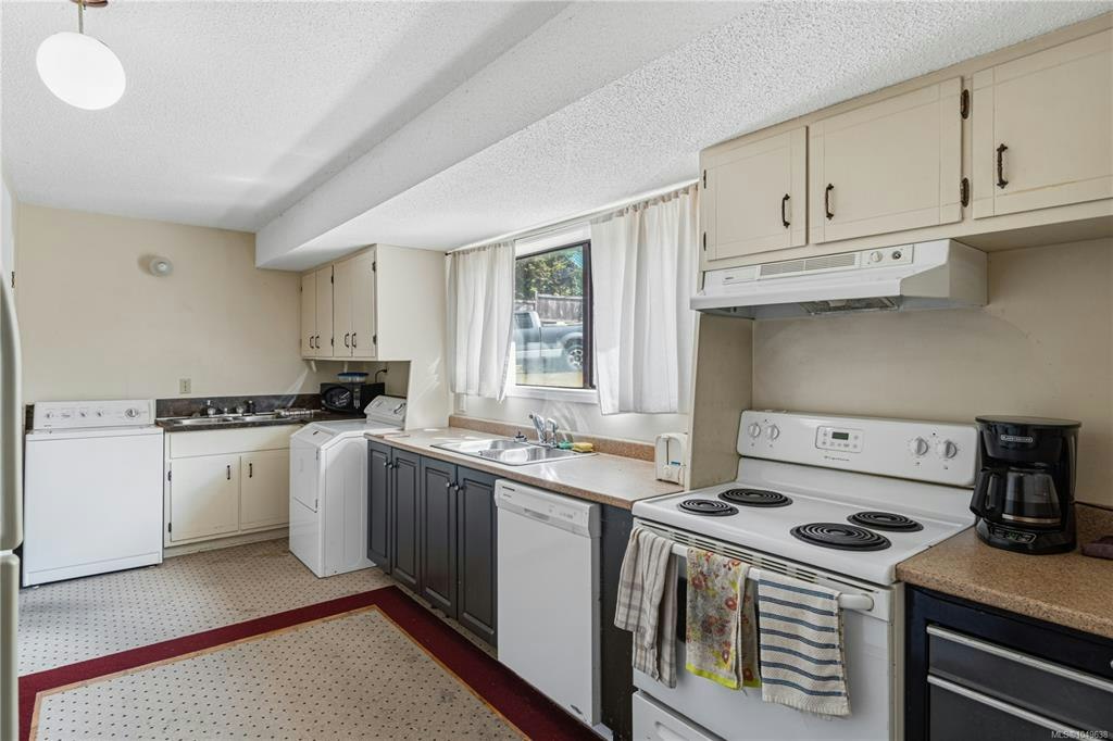 5395 Lost Lake Road, Nanaimo, BC, V9T 5E7 - 15