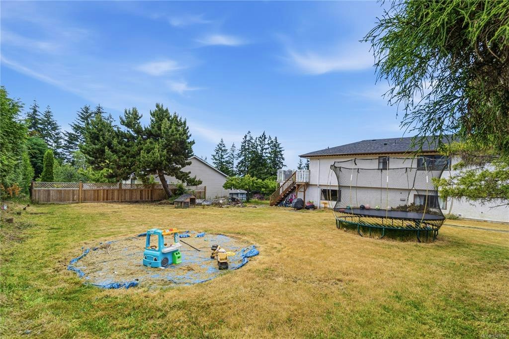 5395 Lost Lake Road, Nanaimo, BC, V9T 5E7 - 41