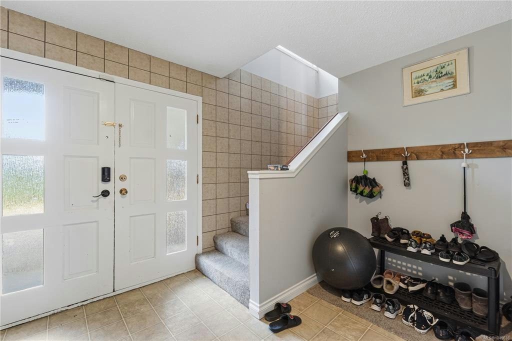 5395 Lost Lake Road, Nanaimo, BC, V9T 5E7 - 27