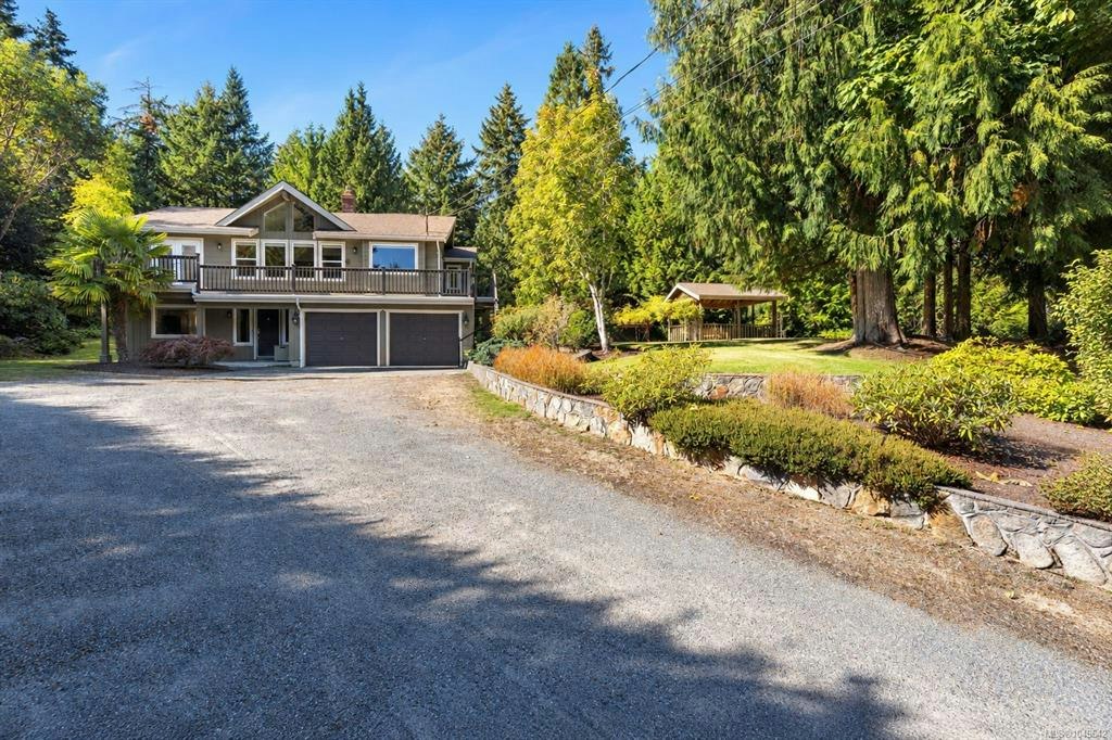 1453 Honeysuckle Place, North Saanich, BC, V8L 5J8