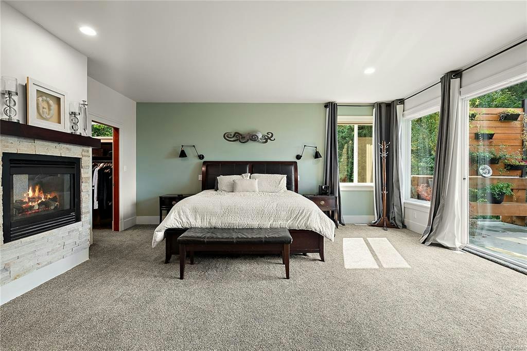 1205 Hillgrove Road, North Saanich, BC, V8L 5K7 - 16
