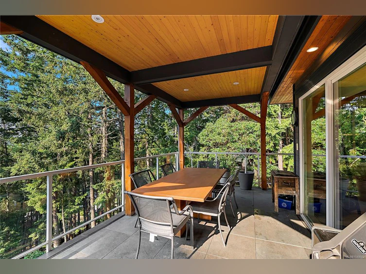 1205 Hillgrove Road, North Saanich, BC, V8L 5K7 - 24