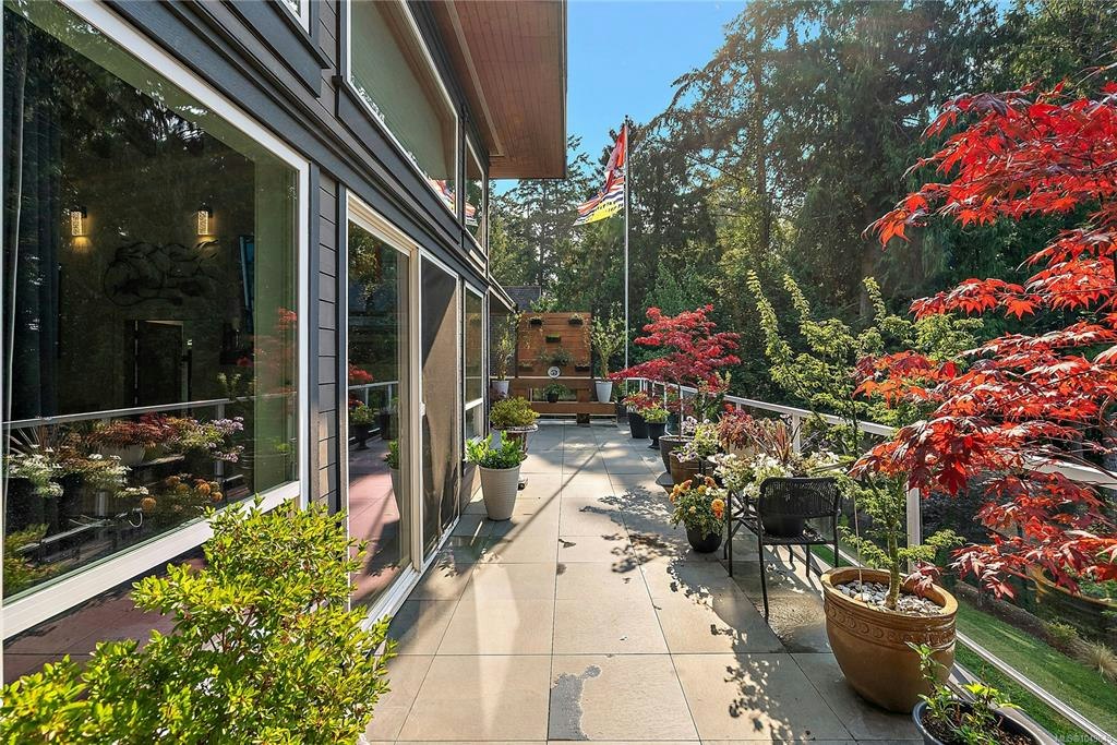 1205 Hillgrove Road, North Saanich, BC, V8L 5K7 - 36