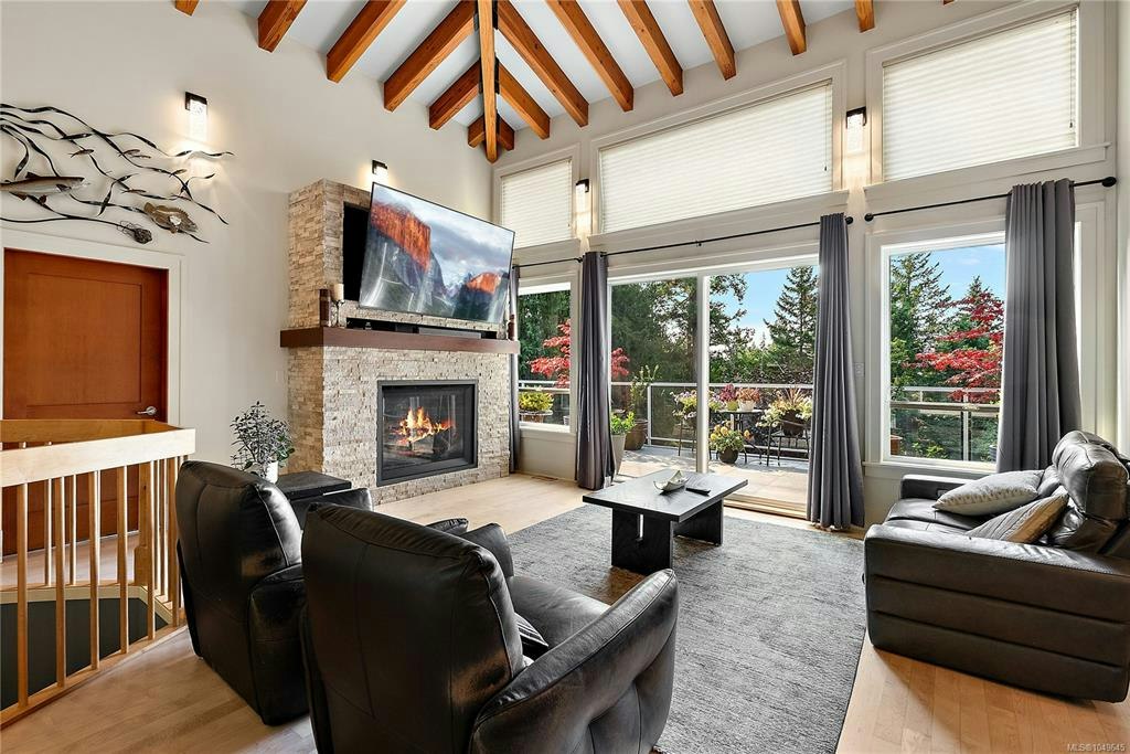1205 Hillgrove Road, North Saanich, BC, V8L 5K7 - 10