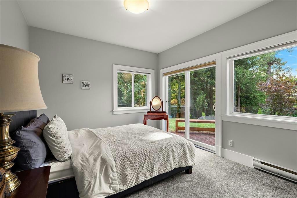 1205 Hillgrove Road, North Saanich, BC, V8L 5K7 - 31