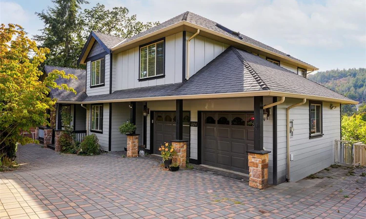 424 Nursery Hill Drive