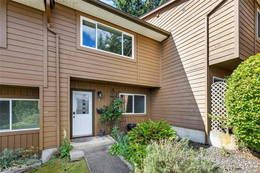 6-855 Howard Avenue, Nanaimo, BC, V9R 5V4