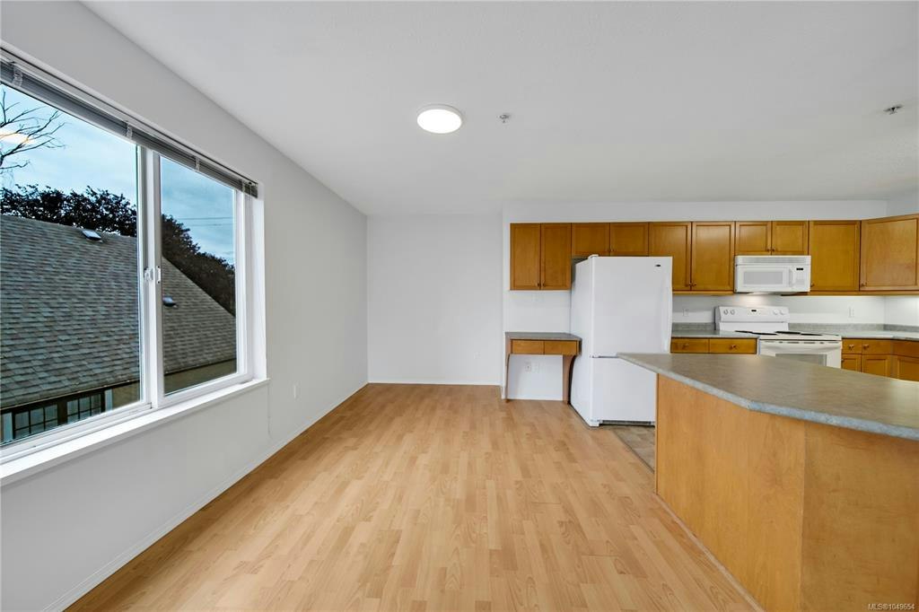 307-2825 3rd Avenue - 5